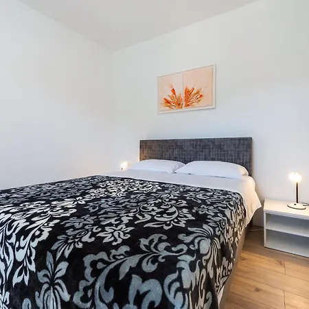 Lucija - One Bedroom With Terrace Apartment *